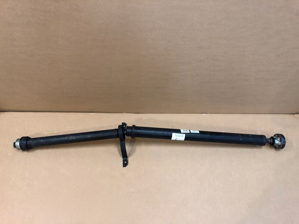 фото №1, Audi a8 s8 4h d4 wal приводной 4h0521101b