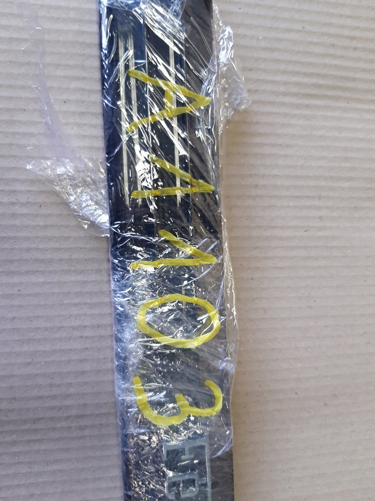 фото №11, Ferrari 488 молдинг поріг карбон