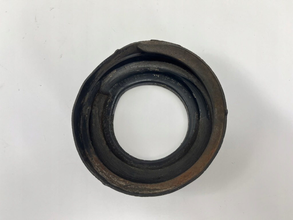Купити Гумовий елемент підкладка подушка пружини перед mercedes w124 w201 r129 2013210984
