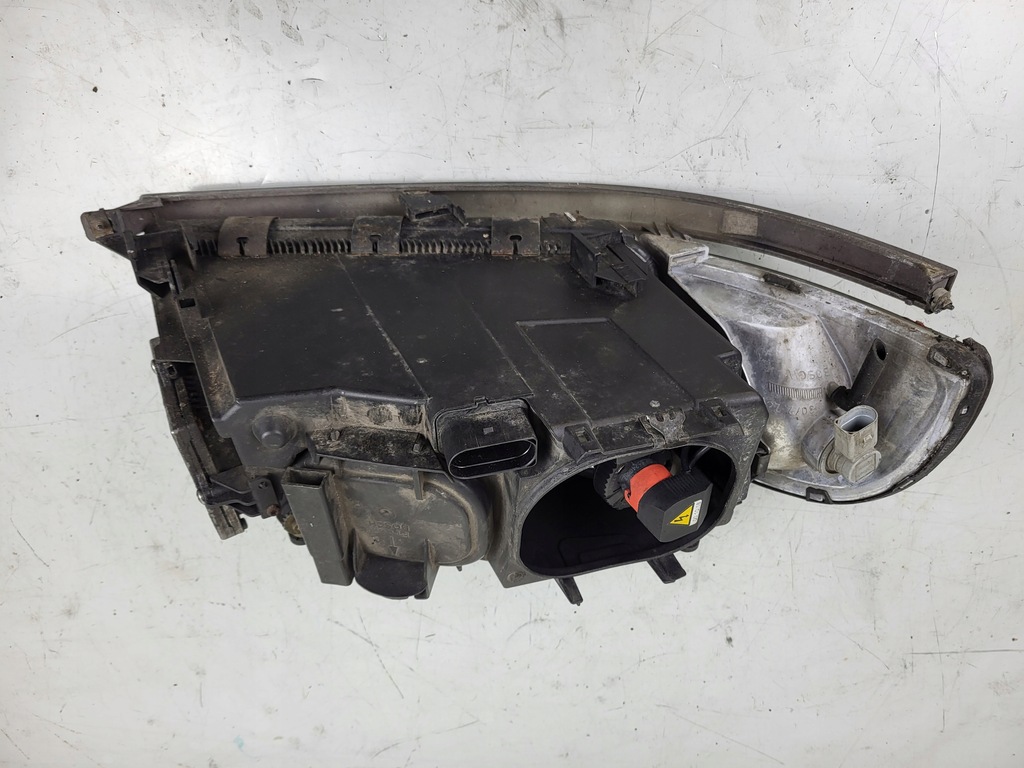 фото №12, Audi s8 d2 a8 4.2 lift 00r лампа левая ксенон europa