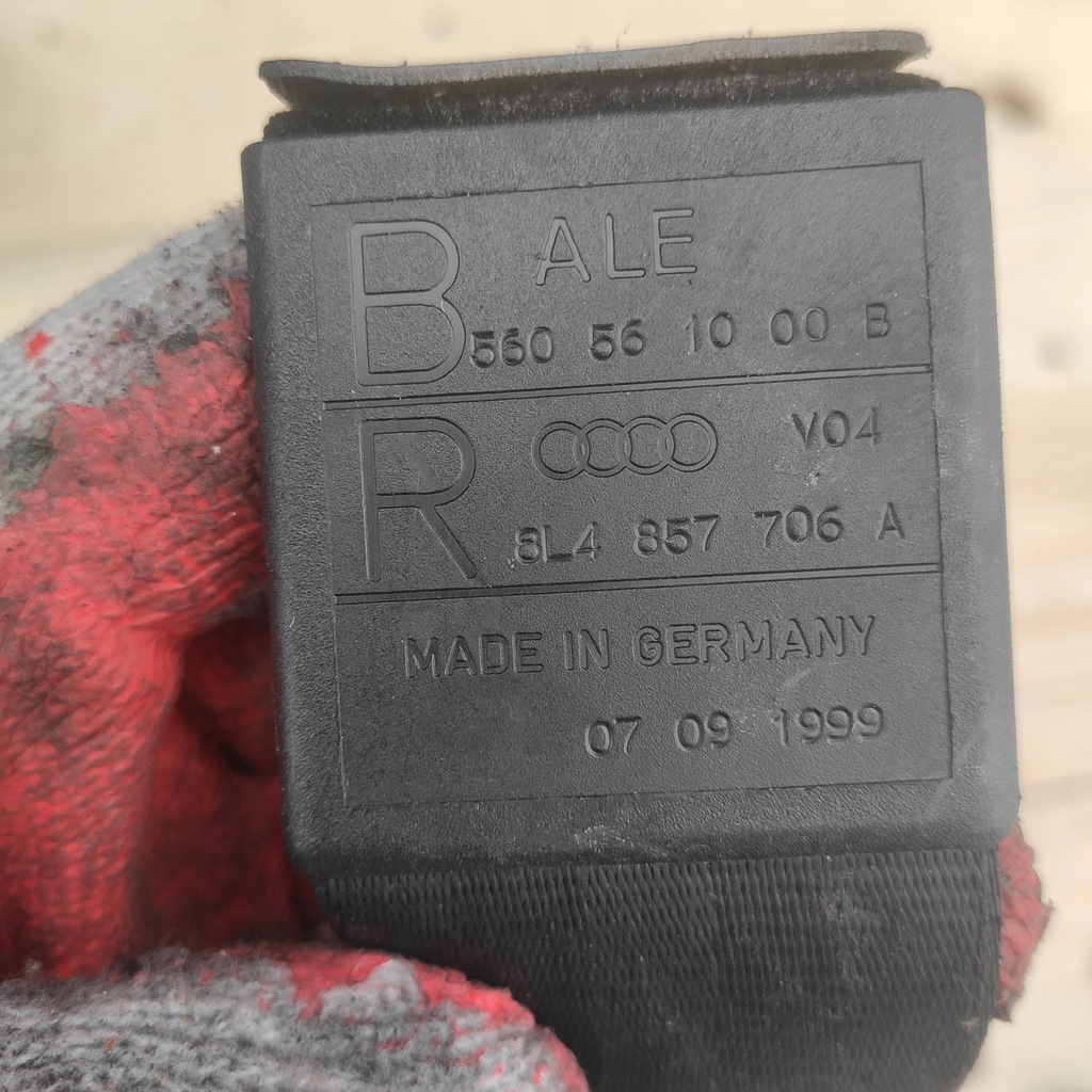 фото №7, Pas безопасности правый перед audi a3 8l 5x дверь 8l4857706a