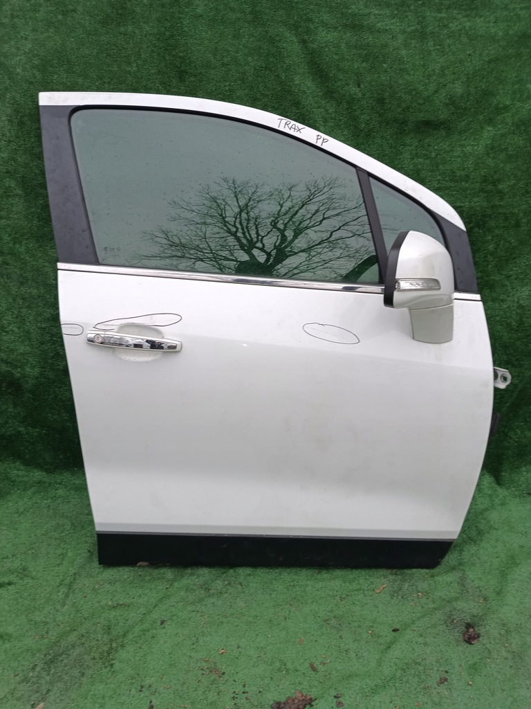 фото №1, Chevrolet trax дверь правое передние перед