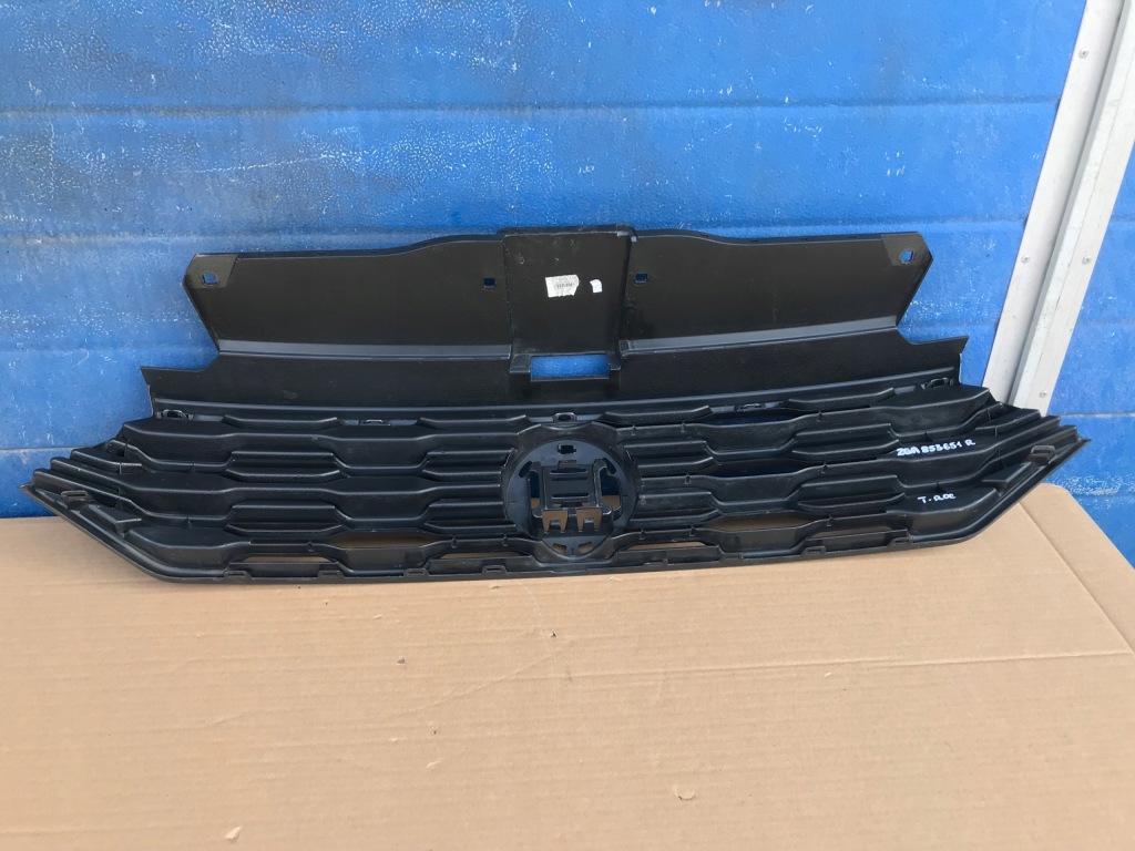 фото №3, Решётка радиатора vw t-roc 2ga853651f