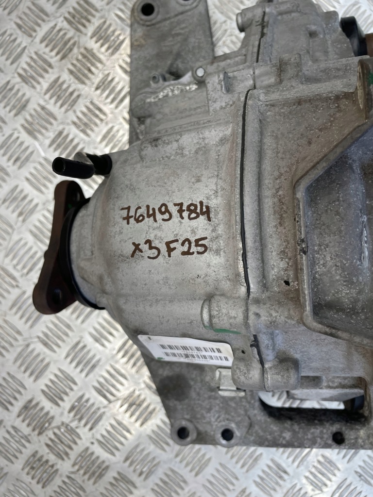 фото №7, Bmw оригинальный номер 7649784 7649785 f25 редуктор коробки приборная регулятор редуктор