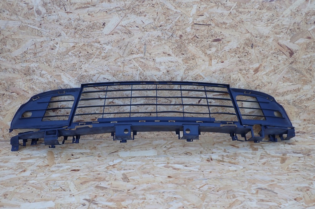 фото №3, Решітка радіатора решітка бампер renault scenic 2009-2012 622545401r