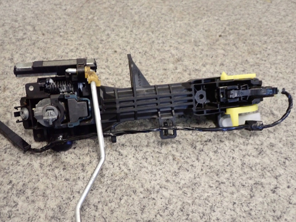 фото №7, Toyota iq 08-12 ручка наружная левая