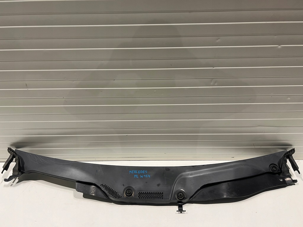 фото №1, Жабо mercedes ml w164 1648300228