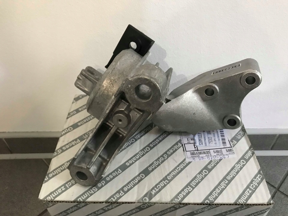 фото №1, Подушка двигателя fiat bravo ii stilo 1.4 now oryg!