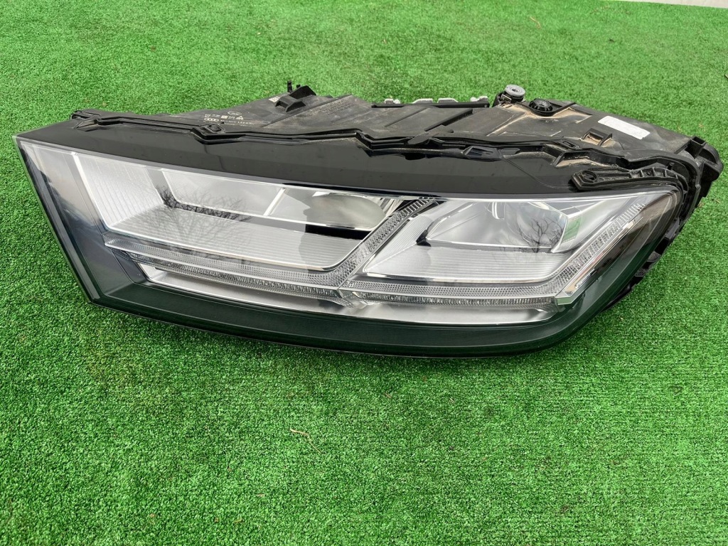 Купити Audi q7 4m фара передня ліва full led 4m0941033