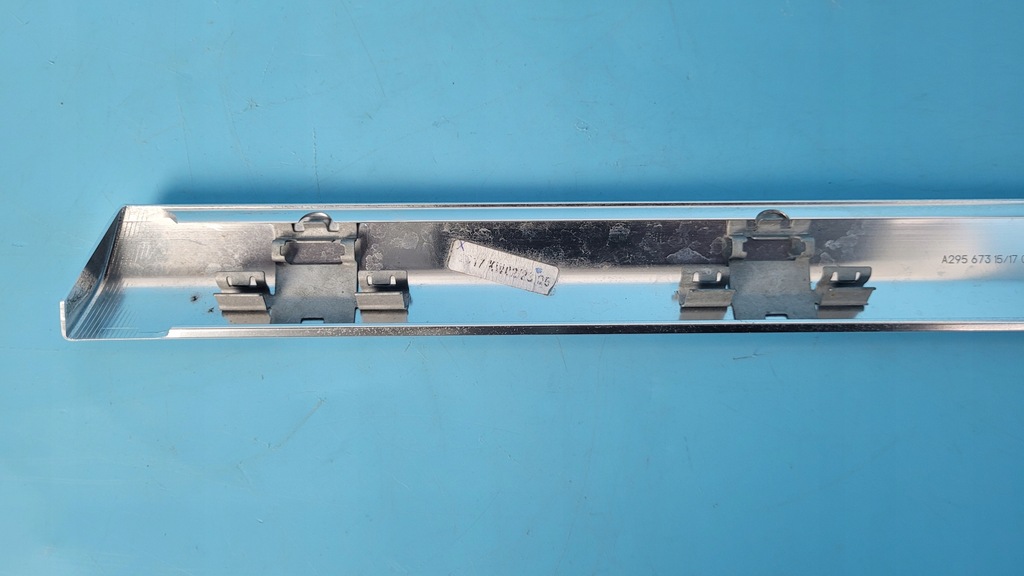 фото №9, Mercedes eqe 350+ 23r молдинг декоративная левая задняя a2956731500