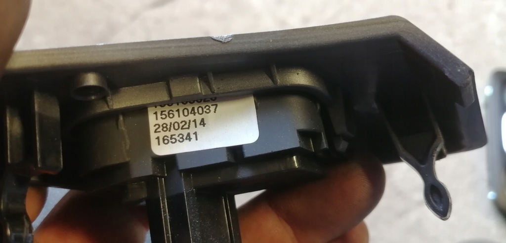 фото №3, Alfa romeo giulietta перемикач