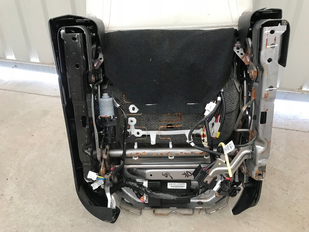 фото №15, Mazda cx30 19- сиденья заднее сиденье usa