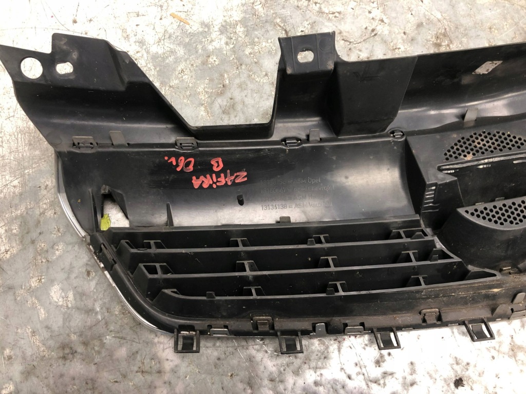 фото №6, Решітка радіатора решітка радіатора opel zafira b 13136136
