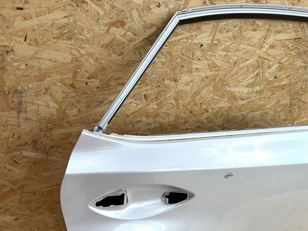 Lexus rx iv 2015-2022 дверь правый  задняя правое  задняя оригинал Цена