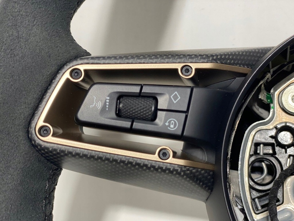 фото №9, Карбон воздуховод porsche taycan 911 gt3 подушка безопасности turbo macan