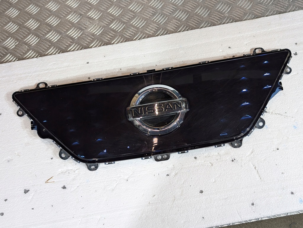 фото №1, Nissan leaf ii 2017 - решітка радіатора решітка радіатора 62072-5sk0b