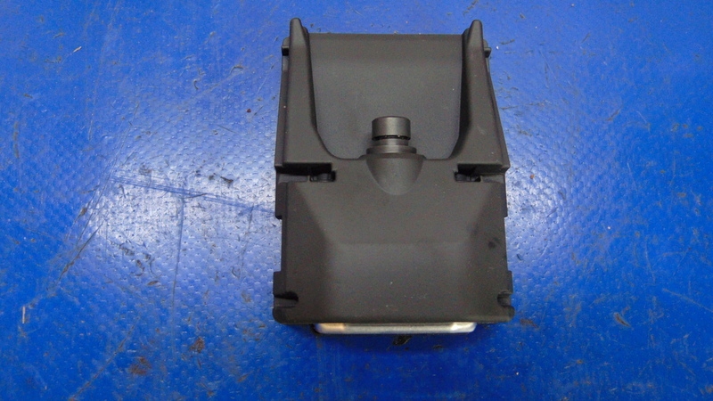 фото №1, Камера ассистент поперечина 95740-h8100 kia stonic 17-24r