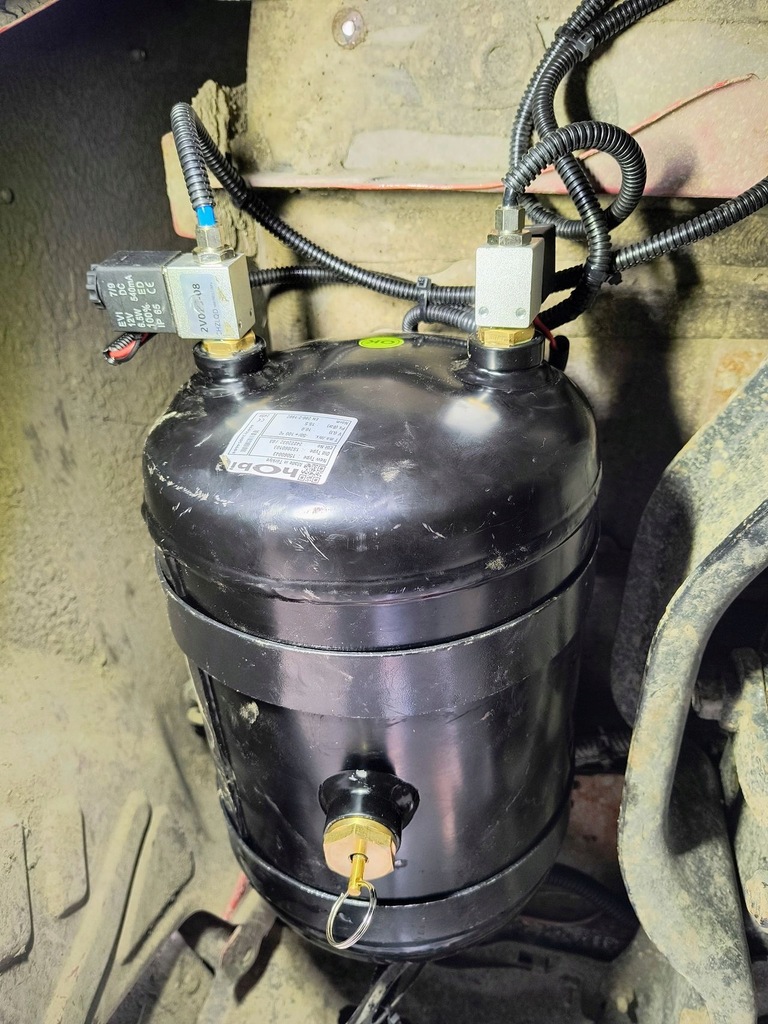 фото №6, Подушки безопасности пневматический toyota hilux tundra ford ranger navara nissan titan