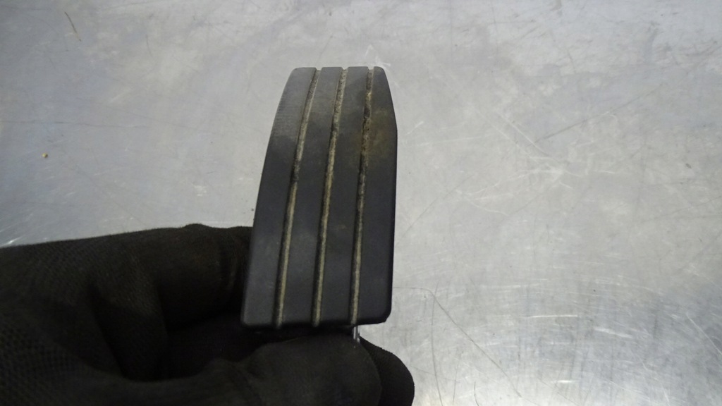 фото №6, Потенциометр газа renault twingo ii 1.2