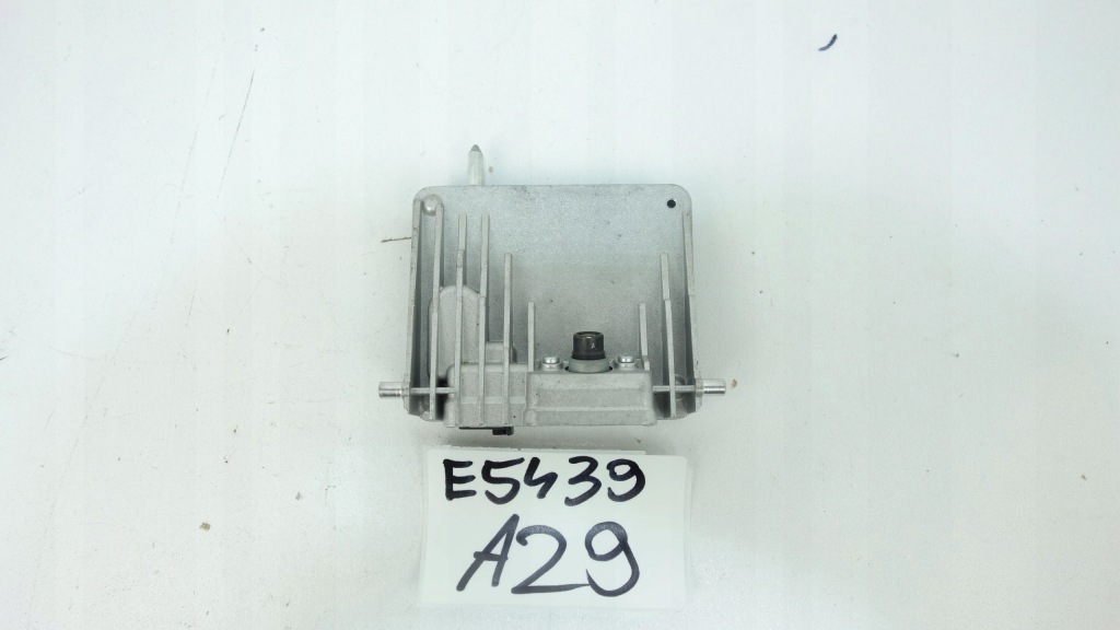 фото №10, Камера скло асистент перемикання поперечина mercedes b w247 2016- a2479002908