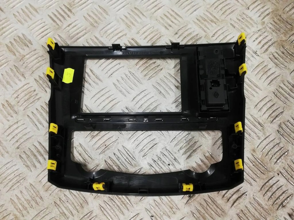 фото №4, Рамка панель радіо кондиціонер renault kadjar 681043286r