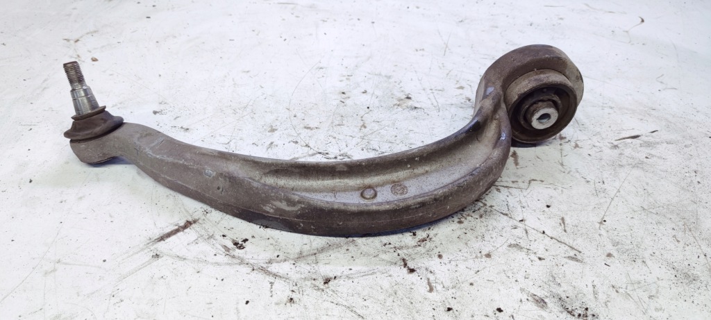 Audi оригінальний номер 4g0407695 важіль передній l в Україні