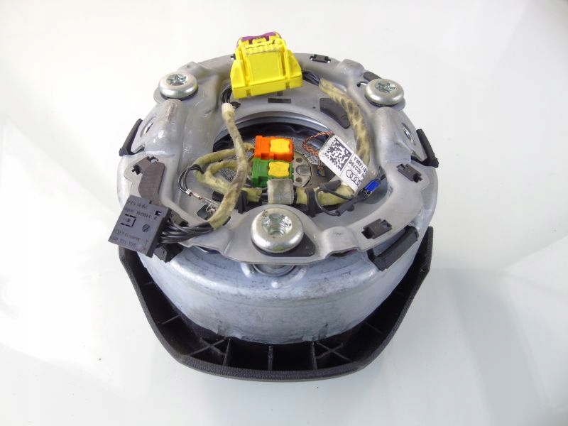 фото №4, Audi a6 c6 подушка водителя 4f0880201bm air bag