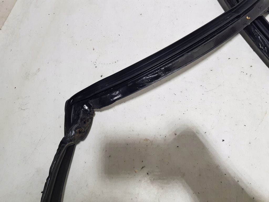 фото №10, Mercedes slk w172 r172 a1727200078 прокладка стекло крыша