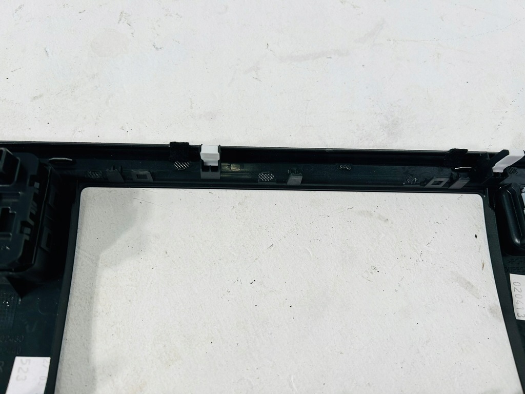 фото №11, Auris ii 12-15 захист рамка радіо кнопка перемикач світла аварійних