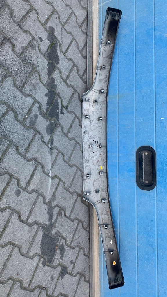 фото №3, Kia sorento 2012- накладка крышки задняя задняя