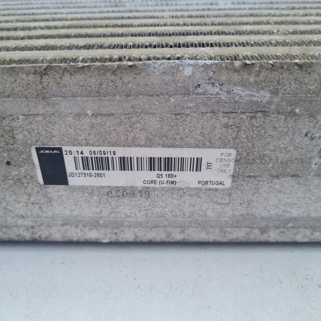 Audi q5 2 80a інтеркулер радіатор повітря Недорого