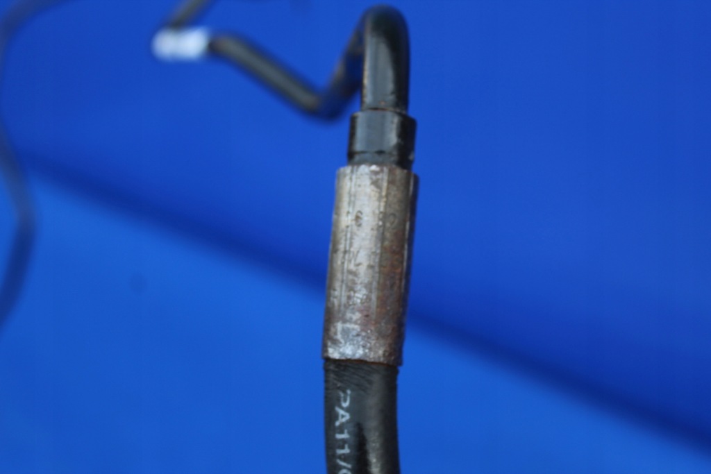 Шланг системи abc з блок клапанів mercedes sl r230 w230 sl500 a2309970682 Зі Шроту