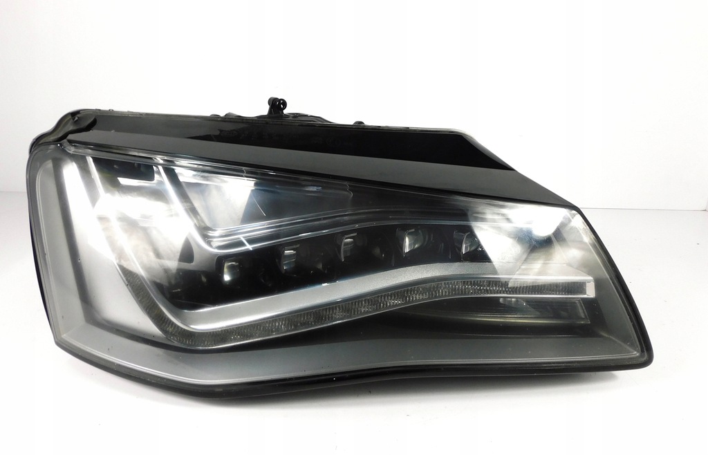 фото №1, Audi a8 d4 4h лампа правая full led комплектная