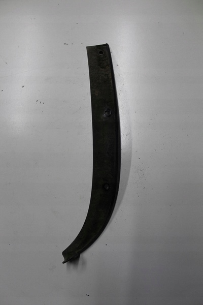 фото №1, Nissan note 10 кронштейн молдинг подкрылок правый задняя