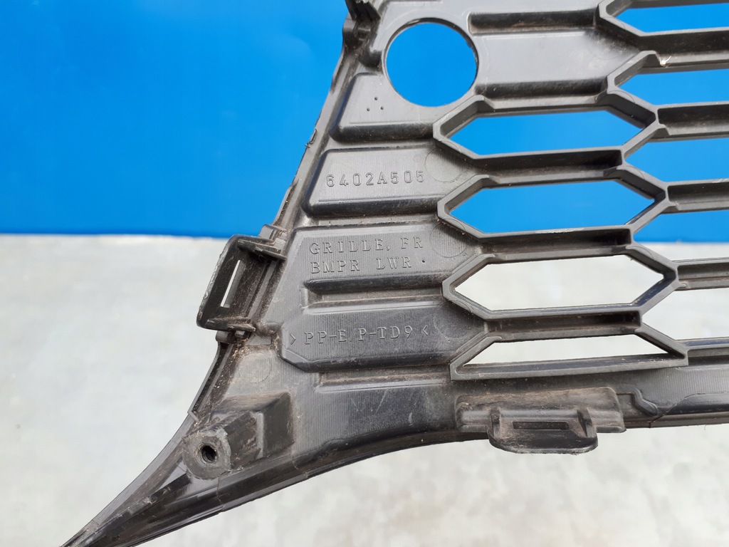 фото №8, Mitsubishi asx lift 2018-2019 18- решётка средняя