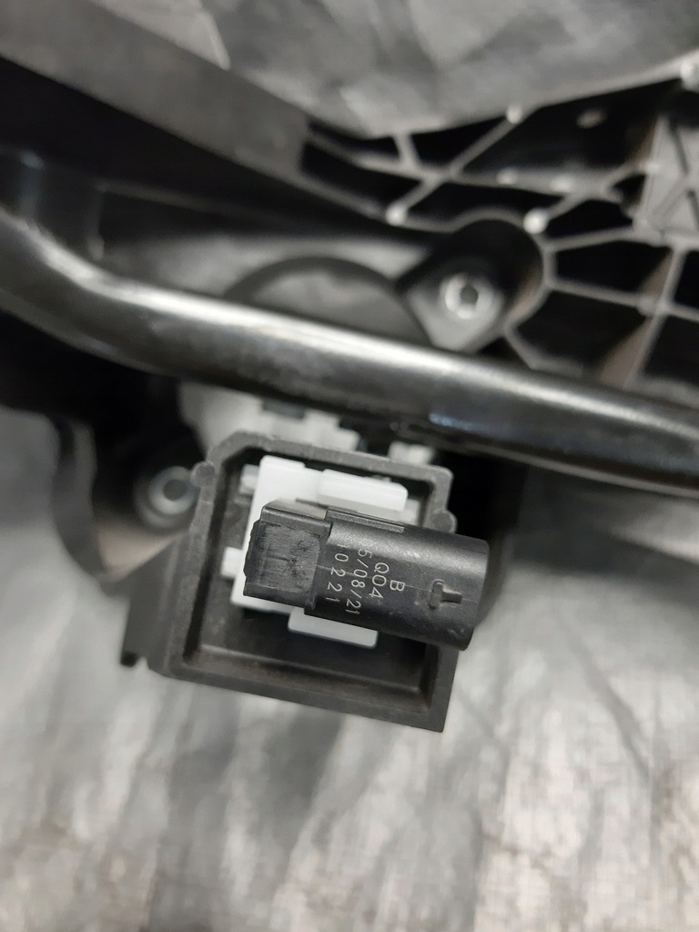 фото №7, Mercedes glb x247 педаль тормоза автоматическая коробка передач