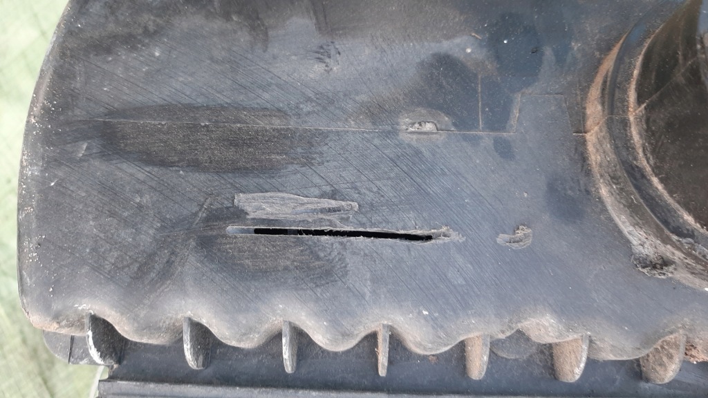 фото №3, Расходомер корпус фильтра alfa romeo 147 1.9