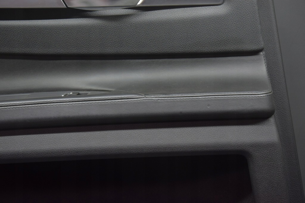 фото №6, Оббивка двері лівий задня обшивка двері bmw 7 f02 шкіра czarna