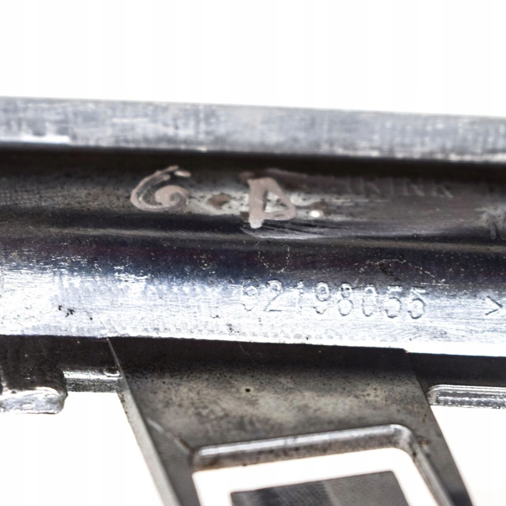 фото №5, Chevrolet camaro 2010 права сторона молдинг pod фара задня