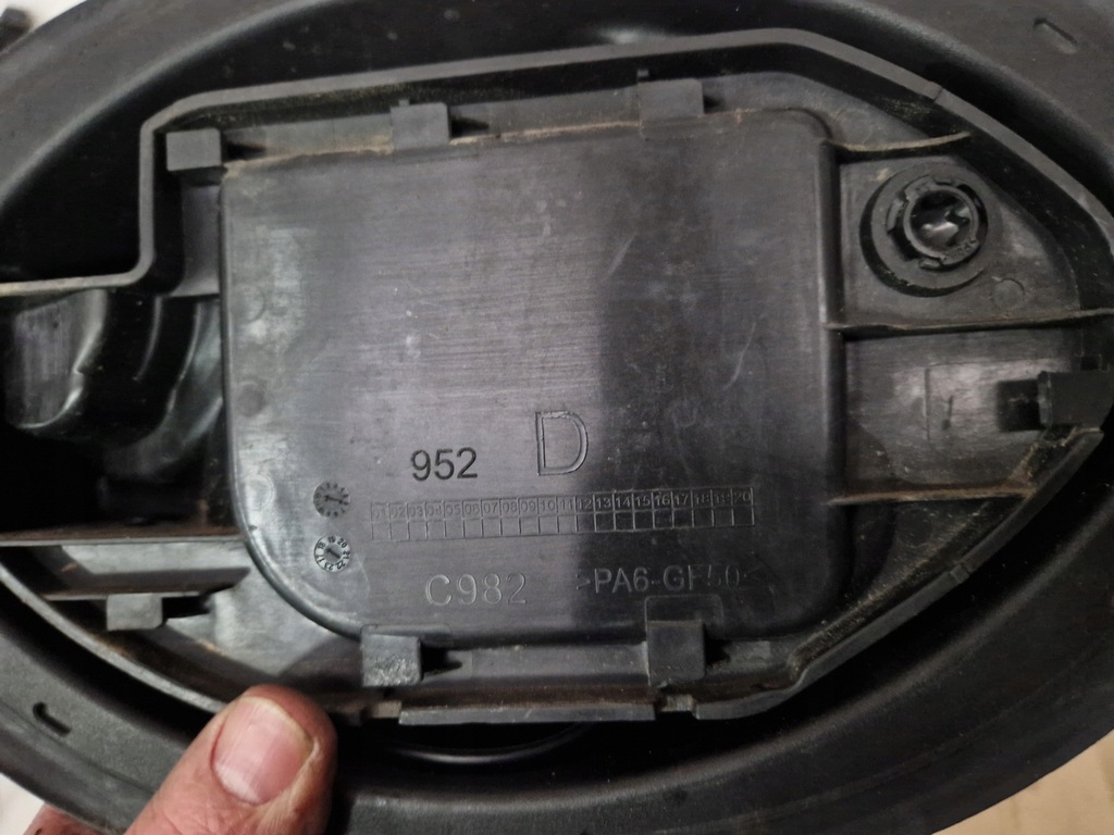 фото №3, Alfa romeo giulia заливная горловина топлива разъём дизель