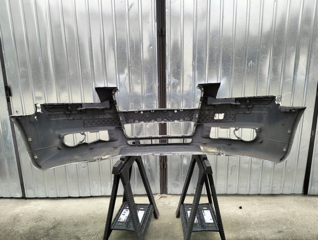 Бампер перед передний audi a3 8p 2005-2008 большой решётка радиатора ly7w в Украине