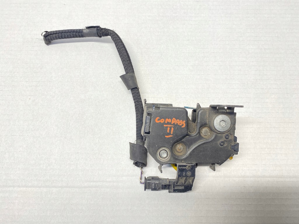 фото №1, Замок капот 50547305 alfa romeo giulia