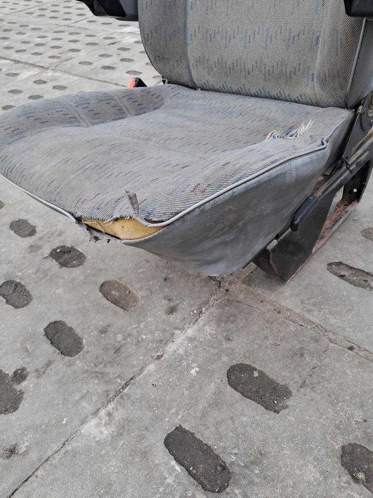 фото №5, Сиденье левый водителя t4 multivan caravelle 2x подлокотники с основание euro