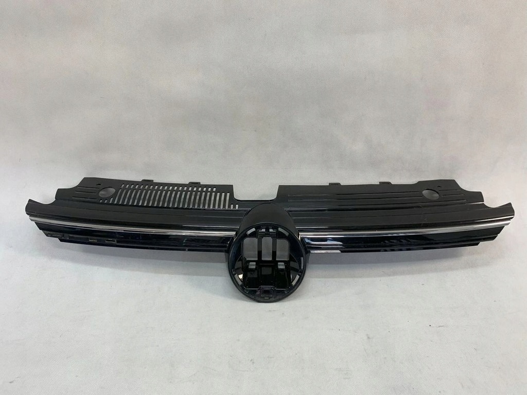 фото №1, Volkswagen golf 8 r-line решётка радиатора решётка радиатора vw r line