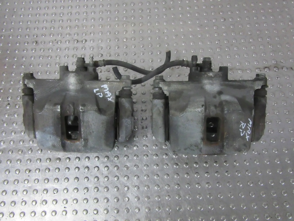 фото №1, Nissan maxima a35 2012 суппорт перед правый