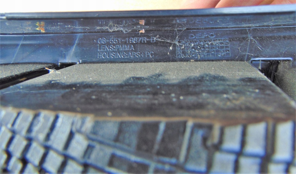 фото №7, Лампа правая задняя задняя dacia logan i lift sedan eu