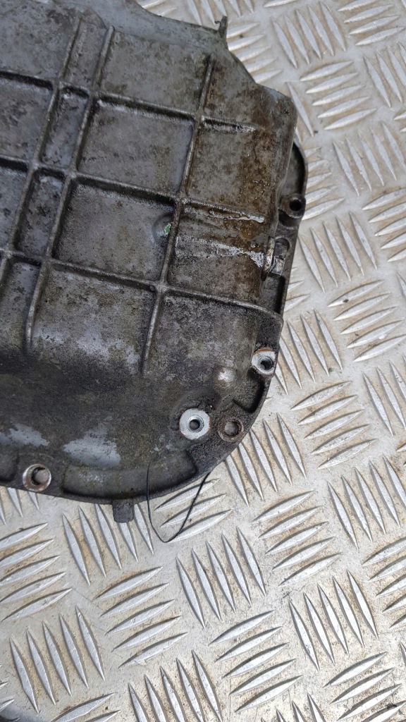 Mercedes w220 w211 3.2 поддон масляная a1120141003 Доставка