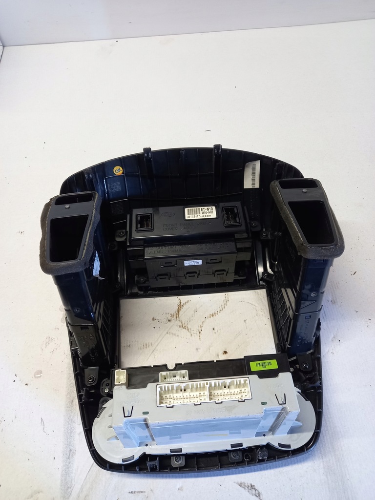 фото №6, Панель обдув рамка средняя радио kia ceed i 84740-1h000