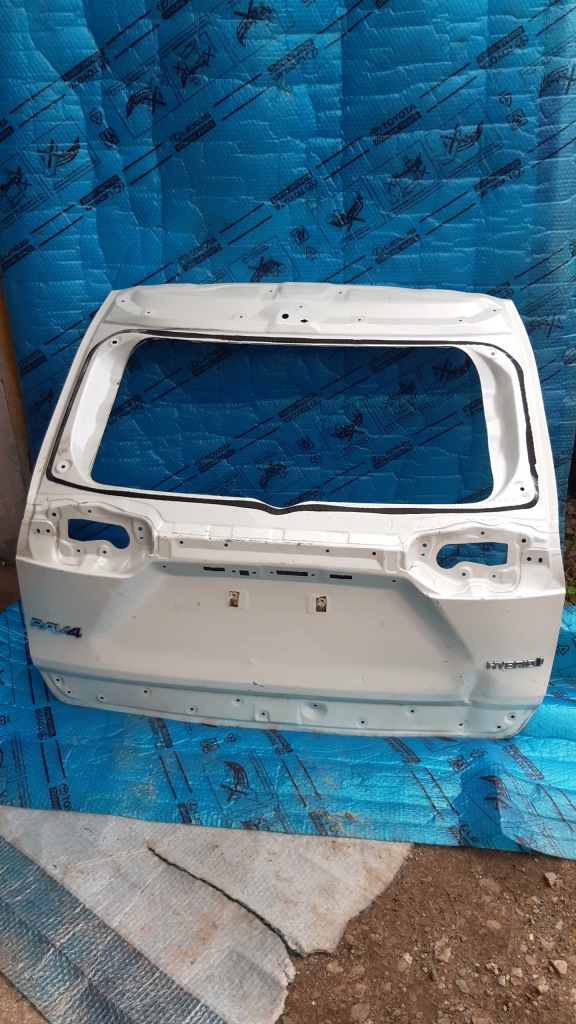 фото №1, Кришка багажника багажника rav4 v колір 070 18-23