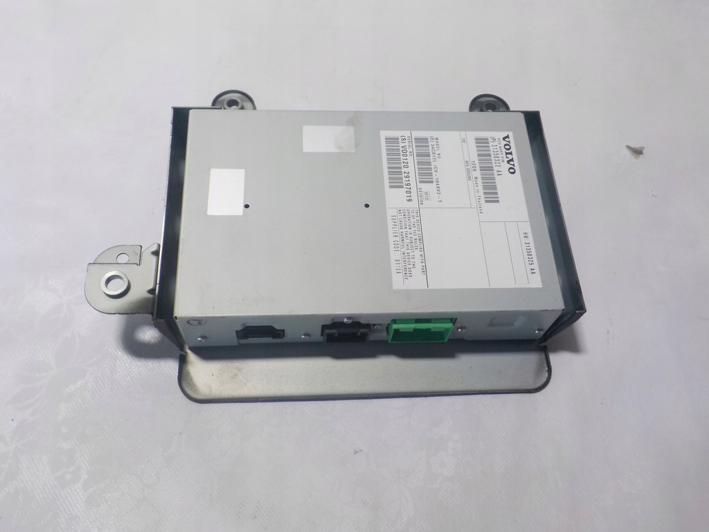 фото №1, Volvo v40 2012r 1.6d підсилювач радіо 31350322